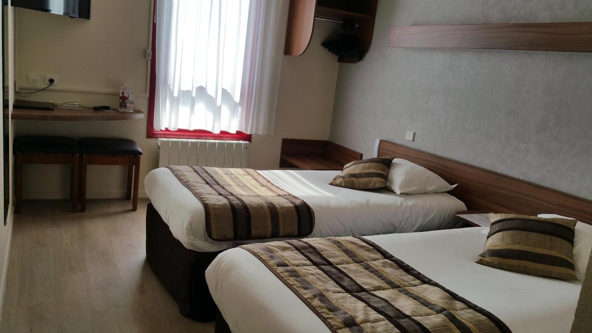 Logis Hotel Restaurant Le Sainte Mere Екстер'єр фото