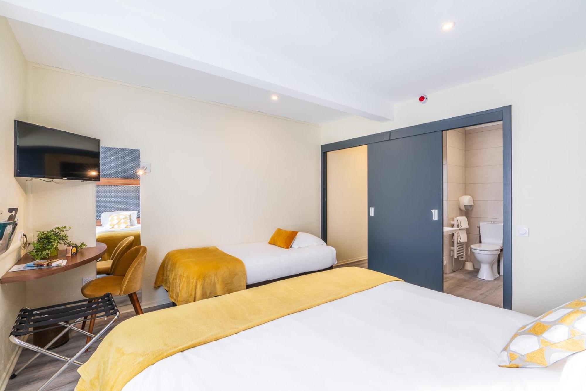 Logis Hotel Restaurant Le Sainte Mere Екстер'єр фото